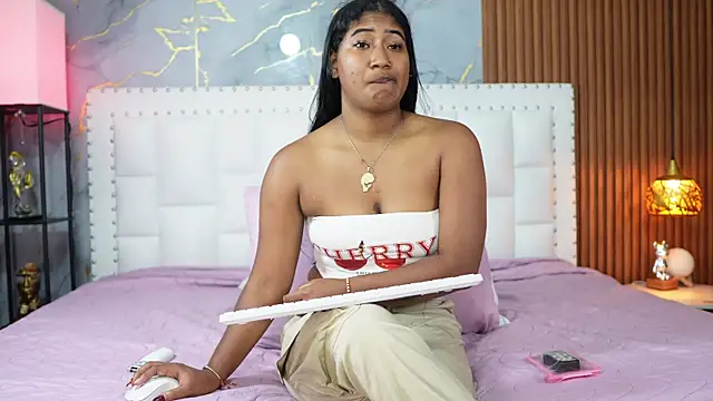 Snapshot of indianschoolgirl chatting on June 2026 07:52:01 PM indianschoolgirl online show from June 2026 07:52:01 PM