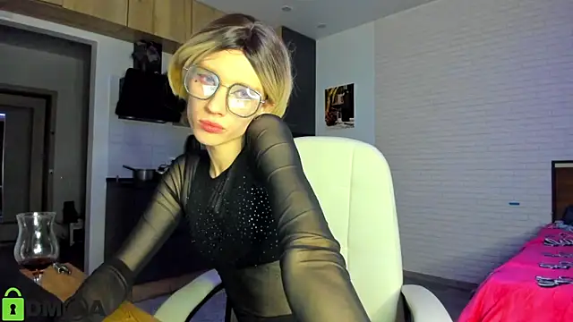  Alice Kitty online show from October 2025 03:18:02 PM