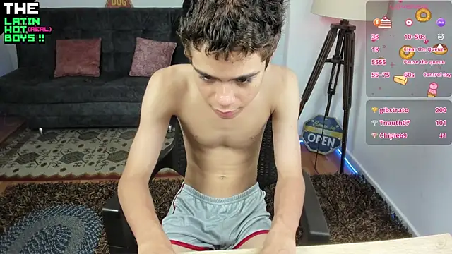 MyLatinHotBoys online show from December 2024 11:09:02 PM