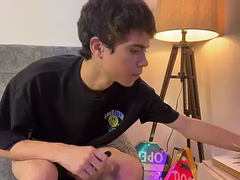 MyLatinHotBoys online show from January 2025 01:37:02 AM