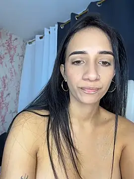 UrNewFantasy online show from July 2026 03:03:02 PM