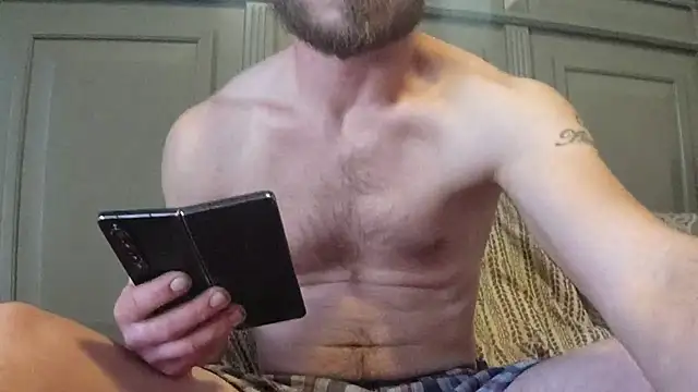 Bigoleslong98765 online show from March 2026 01:47:01 PM