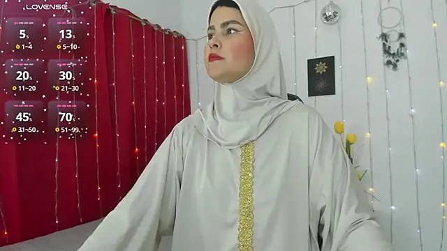 AishaAmin  online show from February 2026 12:43:02 PM