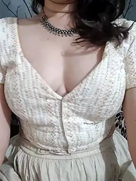 Snapshot of Brown_Maxi chatting on March 2025 07:37:02 PM Brown Maxi online show from March 2025 07:37:02 PM