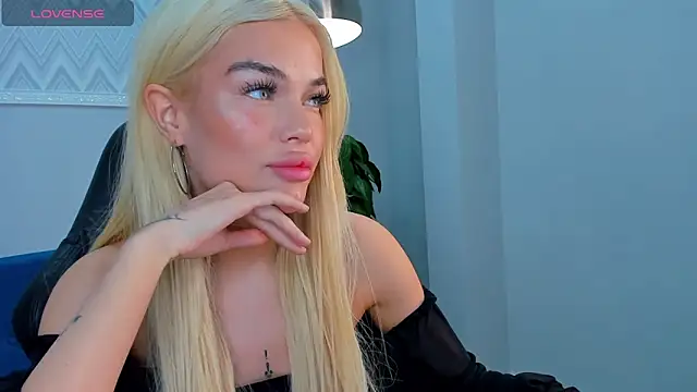 Angel Sapphire  online show from March 2025 03:37:02 PM