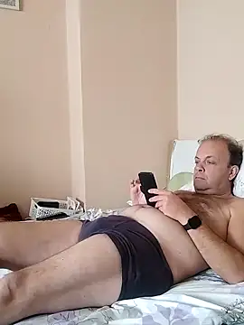 Snapshot of 1Kalandor@xh chatting on October 2025 08:15:01 AM 1Kalandorxh online show from October 2025 08:15:01 AM