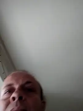 Snapshot of 1Kalandor@xh chatting on October 2025 06:58:02 AM 1Kalandorxh online show from October 2025 06:58:02 AM