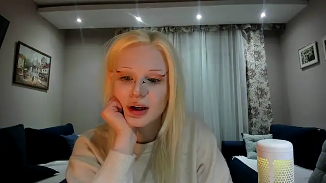 sashakiss99 online show from December 2025 07:32:01 PM