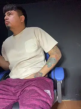Snapshot of DickMasterfindom chatting on July 2026 01:54:01 AM DickMasterfindom online show from July 2026 01:54:01 AM