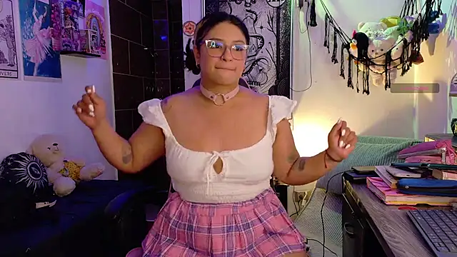 mollyshake1 online show from April 2026 05:43:02 AM