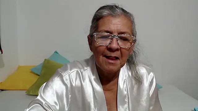 Snapshot of candy_mature_ chatting on June 2026 11:03:02 AM candy mature online show from June 2026 11:03:02 AM