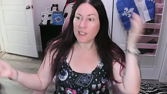 Snapshot of gennyrock chatting on July 2026 11:36:01 AM gennyrock online show from July 2026 11:36:01 AM