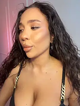 CardiSweetBaby online show from April 2026 10:57:01 AM