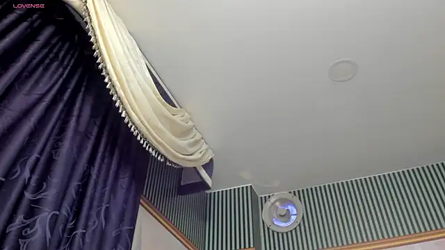 Lesly sexy4u online show from December 2024 03:13:02 AM