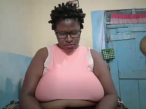 Snapshot of sexy_bigboobss chatting on July 2026 07:04:01 AM sexy bigboobss online show from July 2026 07:04:01 AM
