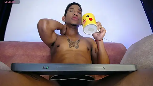 Palo santo online show from April 2026 08:06:01 AM