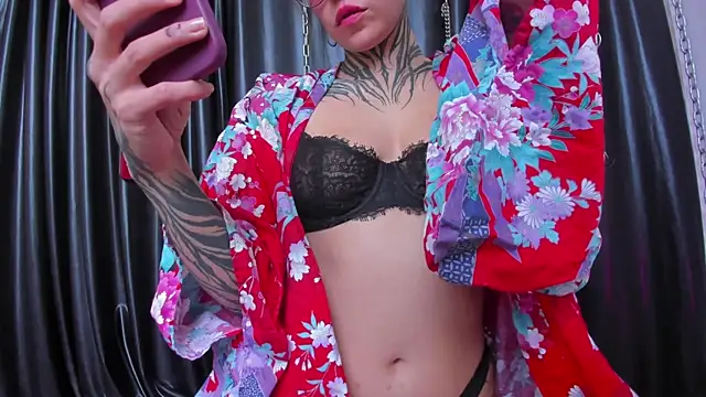 K Intraven0us online show from June 2026 06:29:01 PM