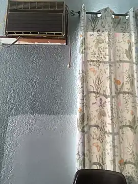 Miguel16i online show from February 2025 11:22:01 PM