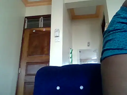 Snapshot of choco_dimples chatting on April 2026 03:59:01 AM choco dimples online show from April 2026 03:59:01 AM