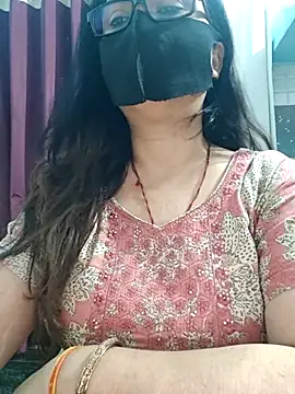 Snapshot of Aishwaryaa_69 chatting on June 2026 11:36:01 AM Aishwaryaa 69 online show from June 2026 11:36:01 AM