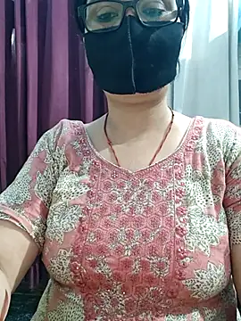 Snapshot of Aishwaryaa_69 chatting on July 2026 02:47:02 AM Aishwaryaa 69 online show from July 2026 02:47:02 AM