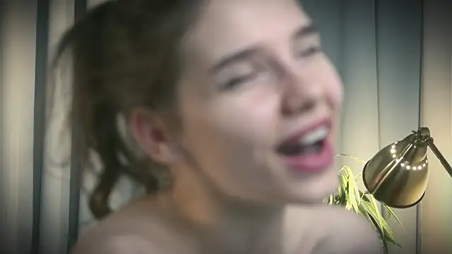 Elation Evy online show from April 2026 07:58:02 PM