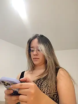 Dani javi online show from April 2026 10:47:02 PM