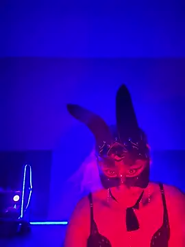 kandyloves online show from April 2026 09:34:01 AM