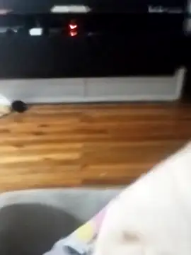 danielsafado222 online show from April 2026 01:42:02 AM