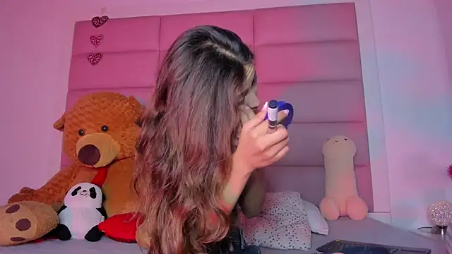 little-Emma online show from February 2025 03:29:01 AM