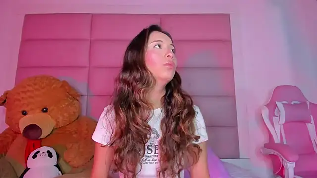 little-Emma online show from March 2025 03:13:02 AM