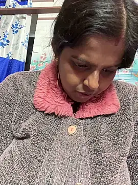 Beauty-queen online show from February 2026 01:07:02 PM