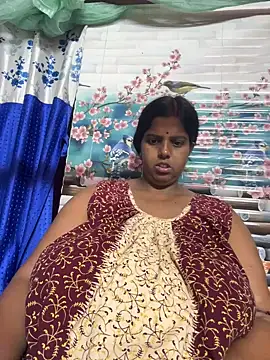 Beauty-queen online show from March 2026 01:26:01 PM