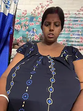 Beauty-queen online show from April 2026 11:04:01 AM