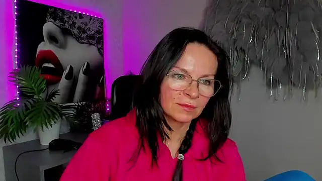 HelenLuxx online show from March 2026 03:38:01 PM