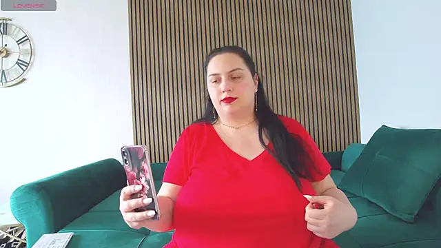 SofiaHanson online show from July 2026 04:43:02 PM