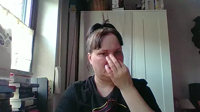  squirty cum lady  online show from March 2026 04:23:01 PM