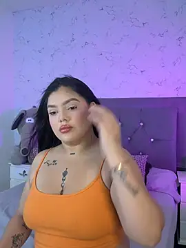 Snapshot of Brhiana_Williamms chatting on July 2026 12:42:02 PM Brhiana Williamms online show from July 2026 12:42:02 PM