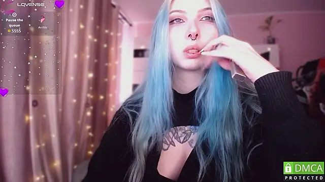 JustMeowGirl online show from March 2026 05:02:01 AM