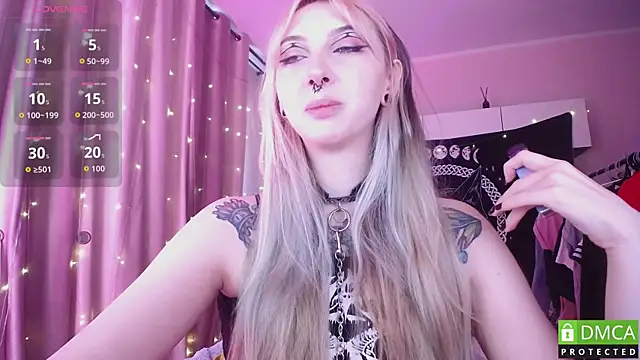 JustMeowGirl online show from July 2026 05:42:02 AM