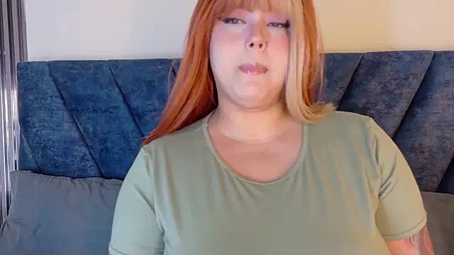 Snapshot of Karmilla_Rosse chatting on June 2026 10:30:01 AM Karmilla Rosse online show from June 2026 10:30:01 AM