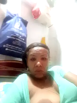 Snapshot of Surreyaa chatting on November 2025 05:10:01 AM Surreyaa online show from November 2025 05:10:01 AM