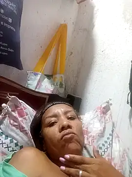 Snapshot of Surreyaa chatting on November 2025 01:41:02 AM Surreyaa online show from November 2025 01:41:02 AM