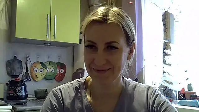 AshleyXHoney online show from December 2024 08:15:02 AM