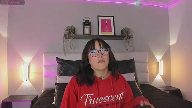 sofi bakerr online show from April 2026 11:36:01 AM