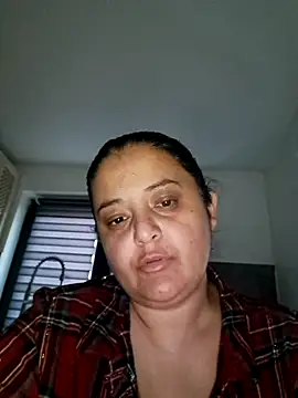 sarahhh1987 online show from November 2025 12:42:01 PM