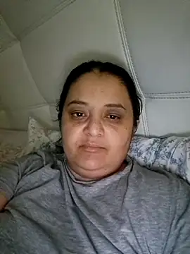 sarahhh1987 online show from March 2026 07:20:02 PM