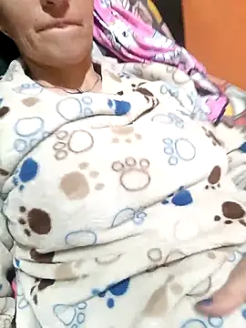 Divalive 28 online show from March 2025 12:01:02 PM