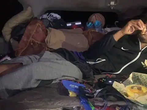 SlimeCrownzOut5 online show from February 2026 05:47:01 AM