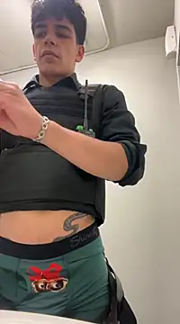 MrDareLover online show from March 2025 05:28:01 PM